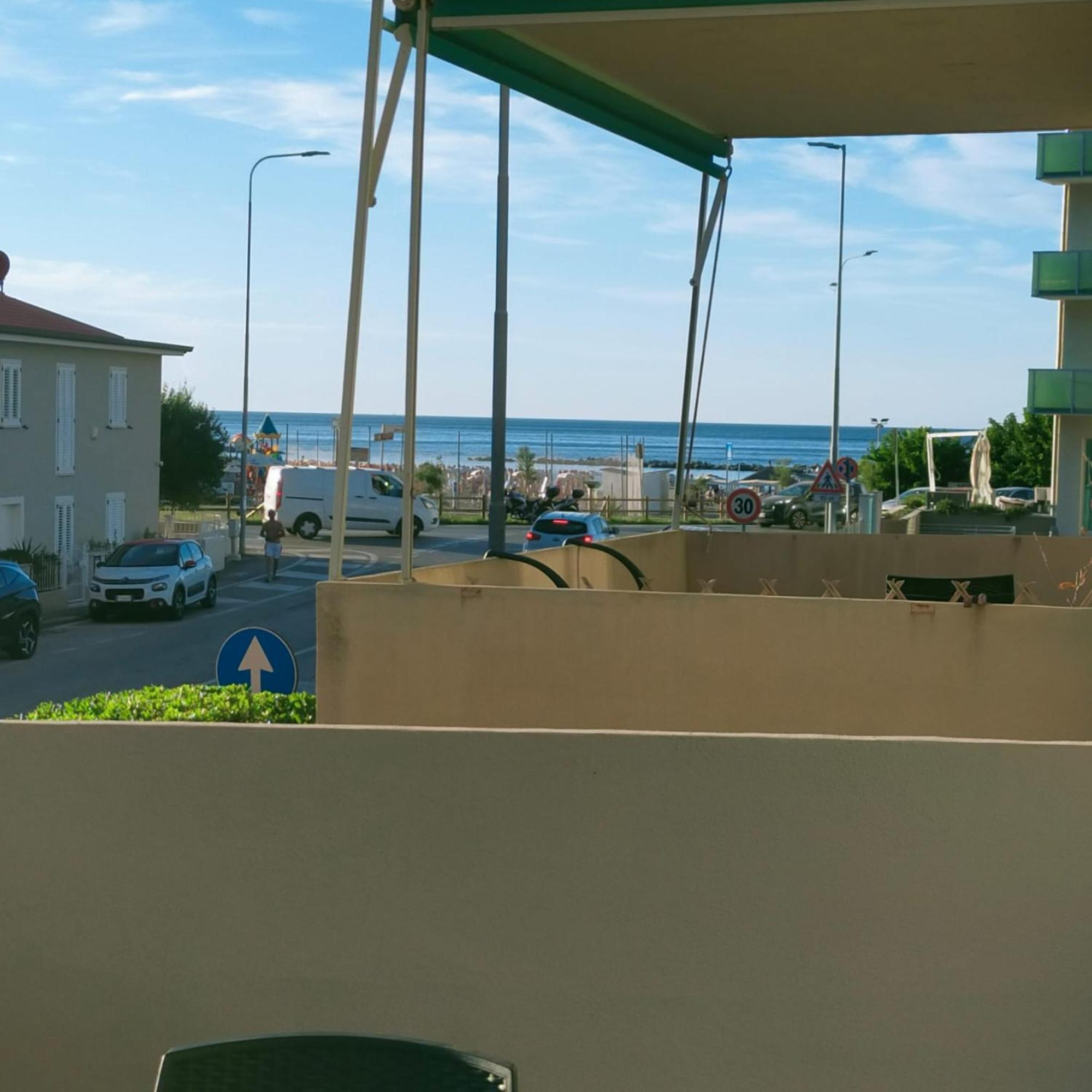 Appartamento Azzurro Pesaro Esterno foto